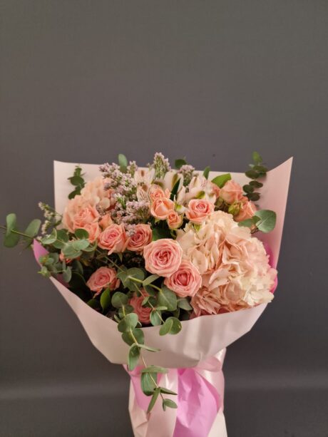 Ροζ Μπουκέτο με Ορτανσία, Τριαντάφυλλα & Αλστρομέριες
